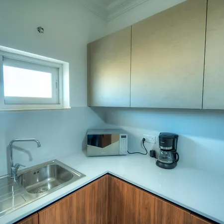 Apartment Cambridge Sliema