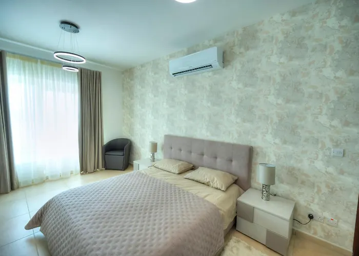 Cambridge Apartament Sliema