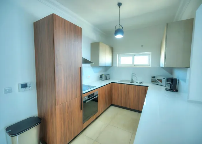 Cambridge Apartament Sliema