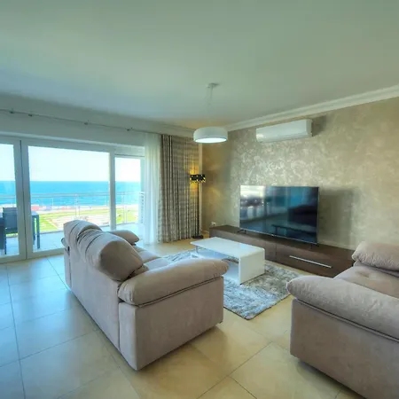 Cambridge Апартаменты