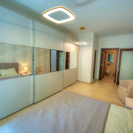 Apartament Cambridge Sliema