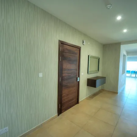 Cambridge Апартаменты *