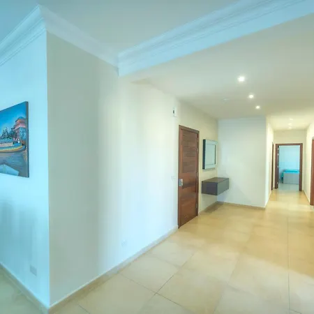 Апартаменты Cambridge