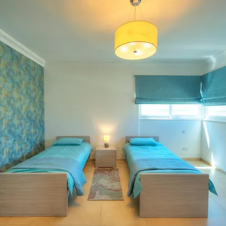 Cambridge * Слима