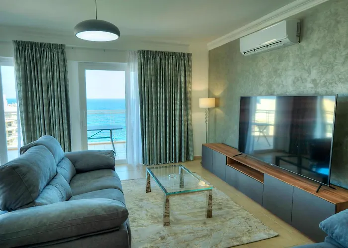 Cambridge Apartamento Sliema